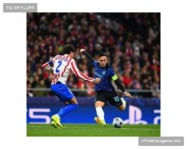 国际米兰三球完胜距20冠一步之遥，劳塔罗缺阵无碍七连胜